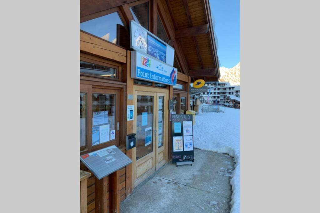 Studio 1600 Pied Des Pistes Avec Magnifique Vue Puy-Saint-Vincent Exteriér fotografie
